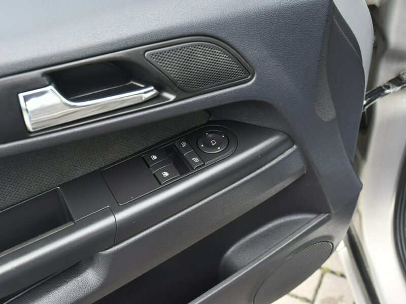 Opel Zafira 1,8Benz DUDKI11 7 Foteli.Lift.Klimatr 2 str.Navi.Tempomat.OKAZJA B (2005-2011)