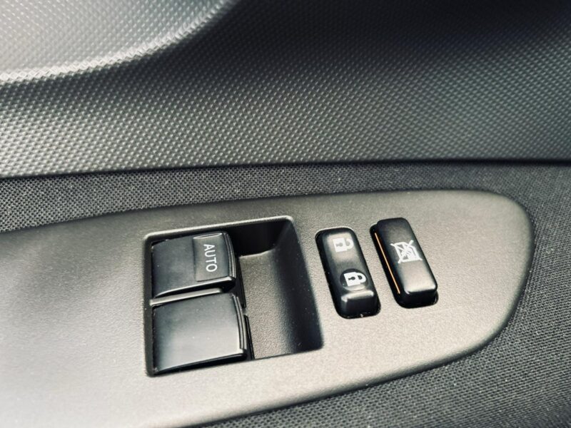 Toyota Auris 1.4 Benzyna + GAZ* 97 KM* Zarejestrowana* I (2006-2012)