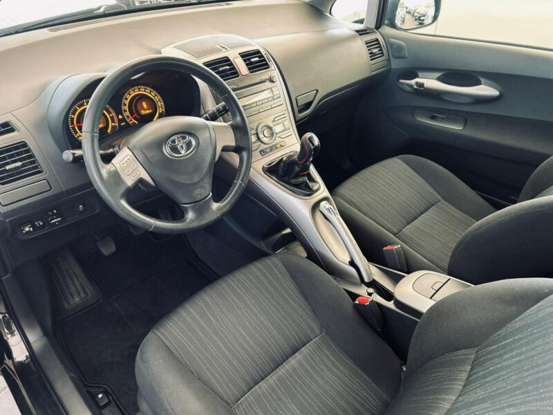 Toyota Auris 1.4 Benzyna + GAZ* 97 KM* Zarejestrowana* I (2006-2012)