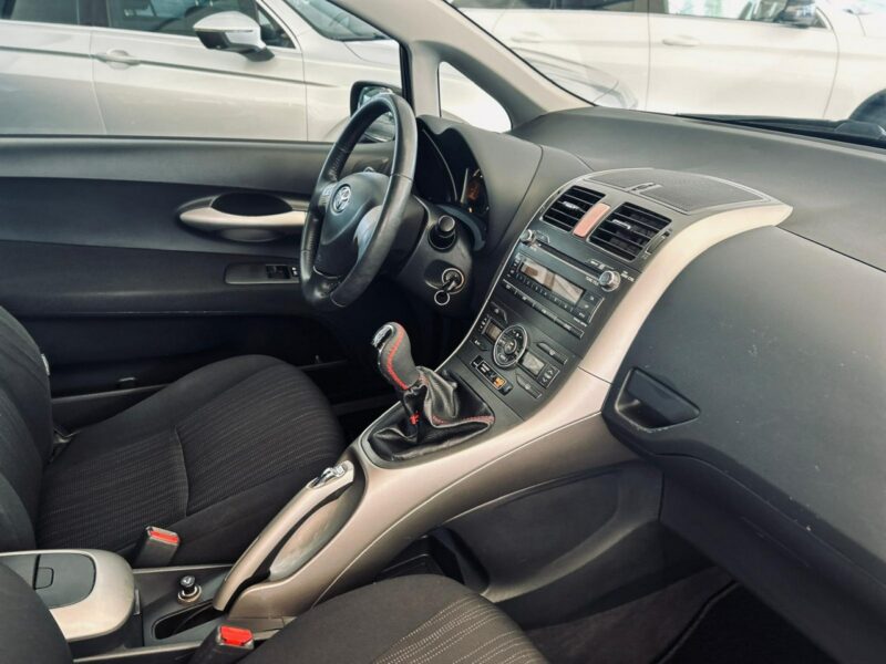 Toyota Auris 1.4 Benzyna + GAZ* 97 KM* Zarejestrowana* I (2006-2012)