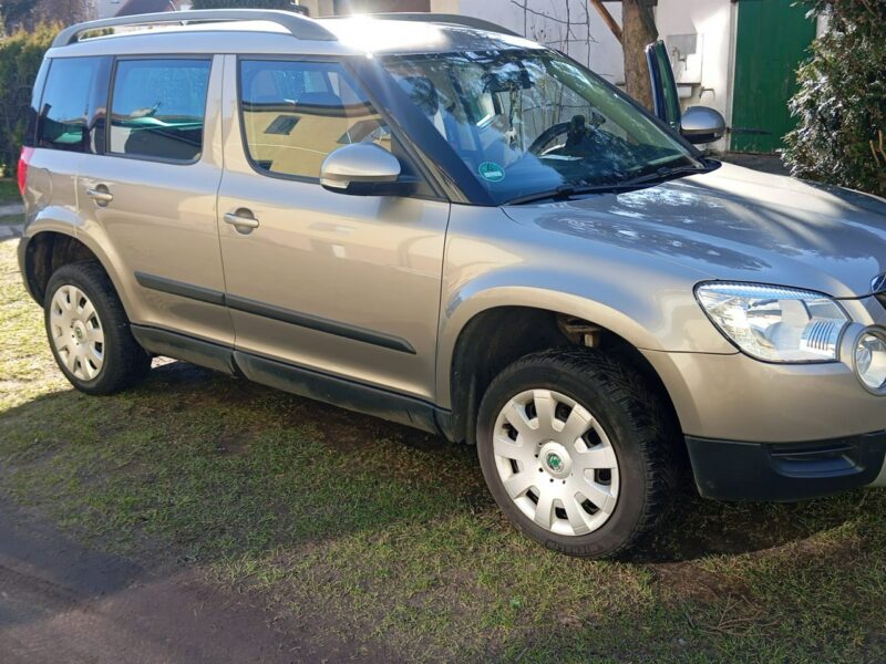 Škoda Yeti Skoda Yeti 2010 salon PL I (2009-)
