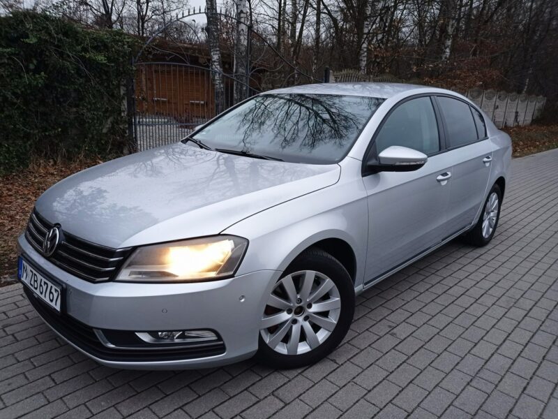 Volkswagen Passat Volkswagen Passat 1.4 TSI BlueMotion Technology Comfortline B7 (2010-2014)