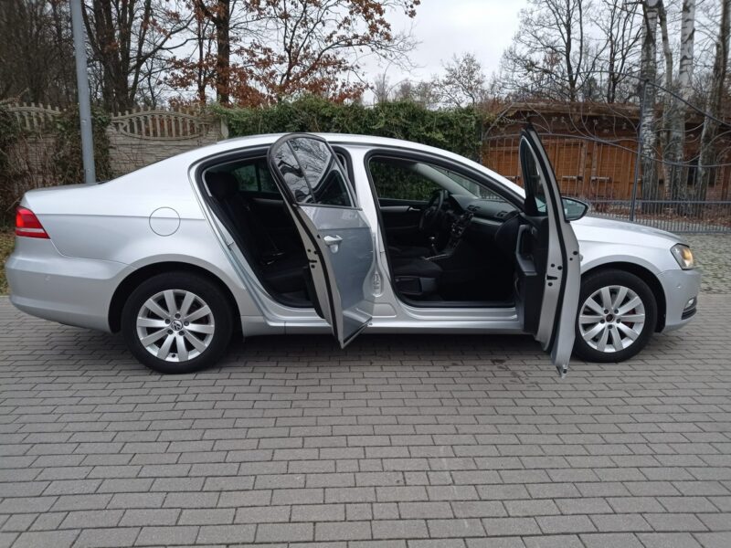 Volkswagen Passat Volkswagen Passat 1.4 TSI BlueMotion Technology Comfortline B7 (2010-2014)