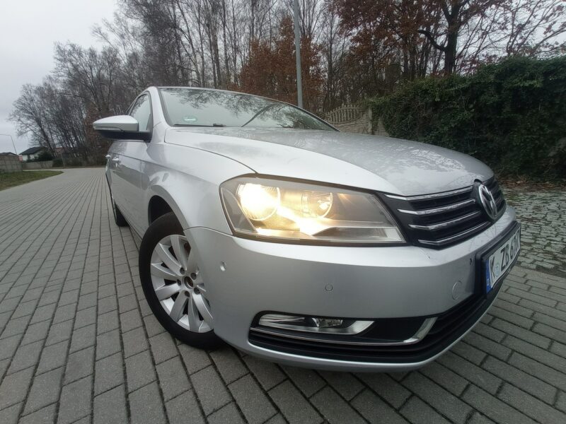 Volkswagen Passat Volkswagen Passat 1.4 TSI BlueMotion Technology Comfortline B7 (2010-2014)