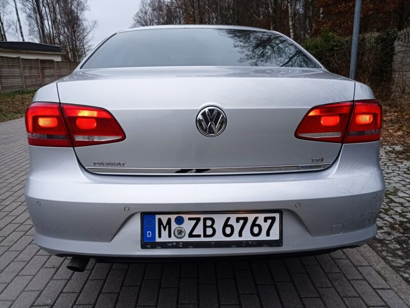 Volkswagen Passat Volkswagen Passat 1.4 TSI BlueMotion Technology Comfortline B7 (2010-2014)