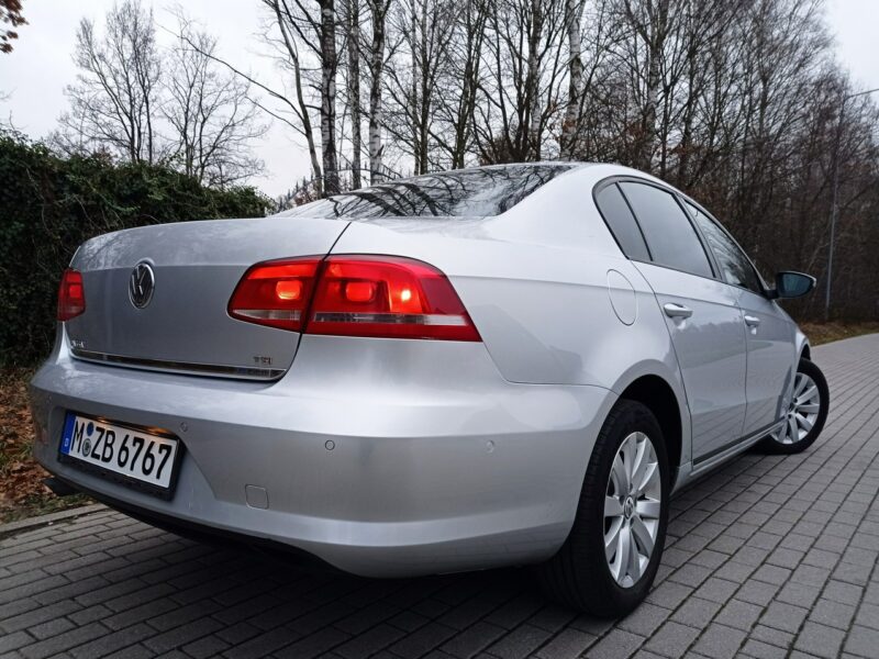 Volkswagen Passat Volkswagen Passat 1.4 TSI BlueMotion Technology Comfortline B7 (2010-2014)