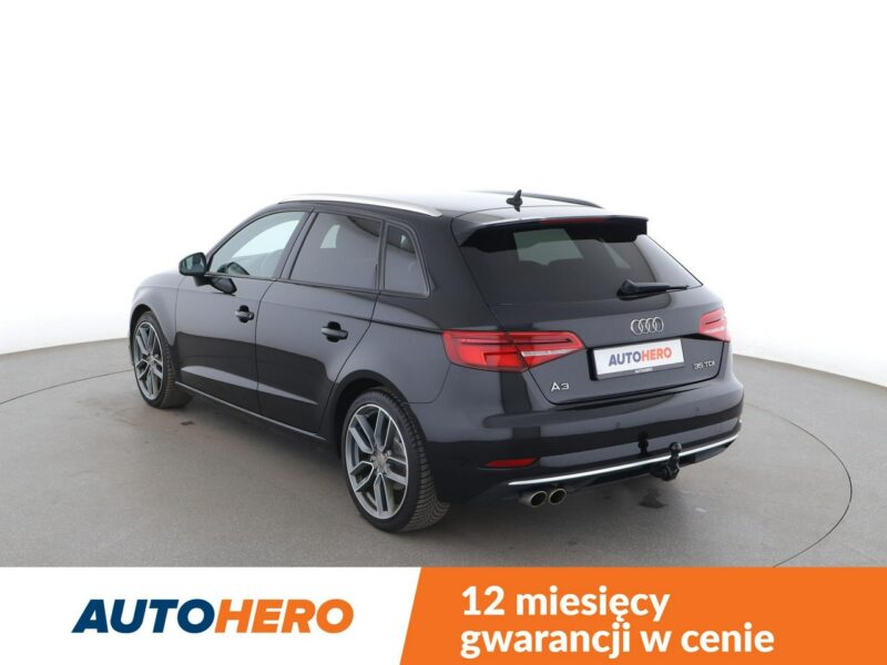 Audi A3 S-Tronic full LED klima auto navi czujniki parkowania grzane fotele 8Y