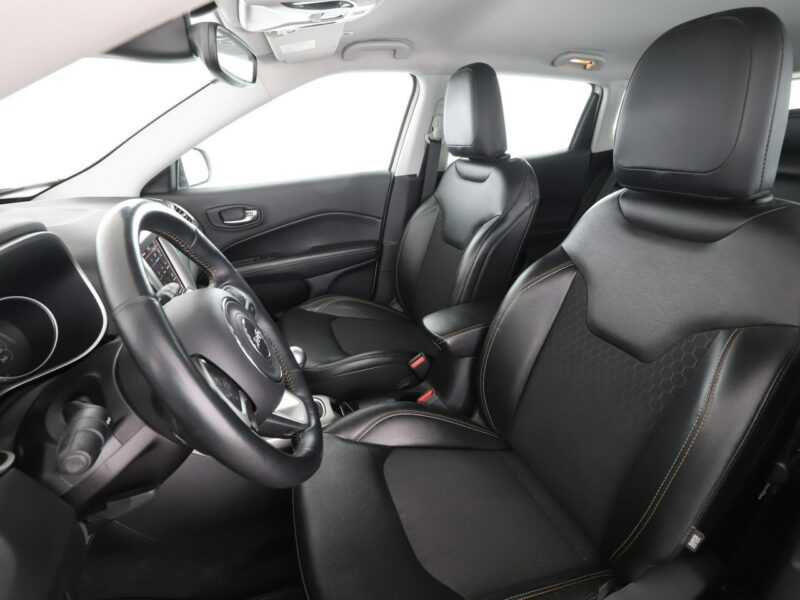 Jeep Compass NAvi półskóra klima auto kamera i czujnki parkowania II (2016-)