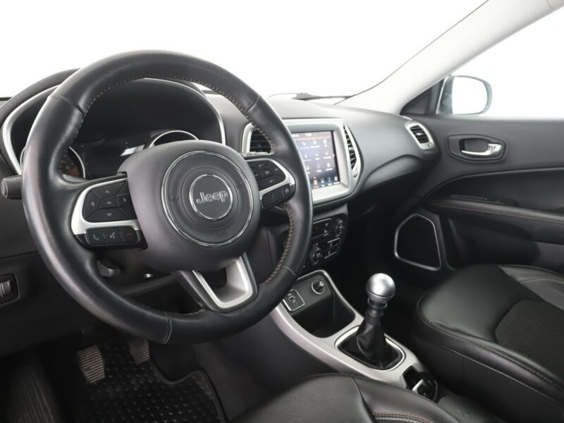 Jeep Compass NAvi półskóra klima auto kamera i czujnki parkowania II (2016-)