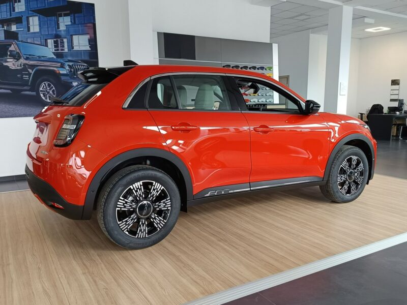 Fiat 600 Hybrid 1.2 100KM, Pakiet Style + Komfort, wyprzedaż do 23 czerwca!