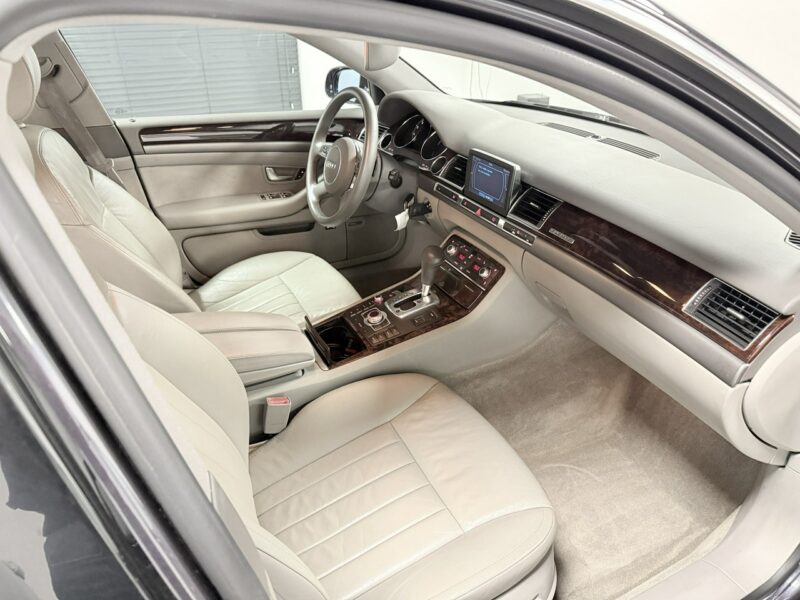 Audi A8 4.2 V8 MPI QUATTRO 334KM*Xenon*BOSE*KEYLESSGO na Odcisk*Solar Dach* D3 (2002-2010)