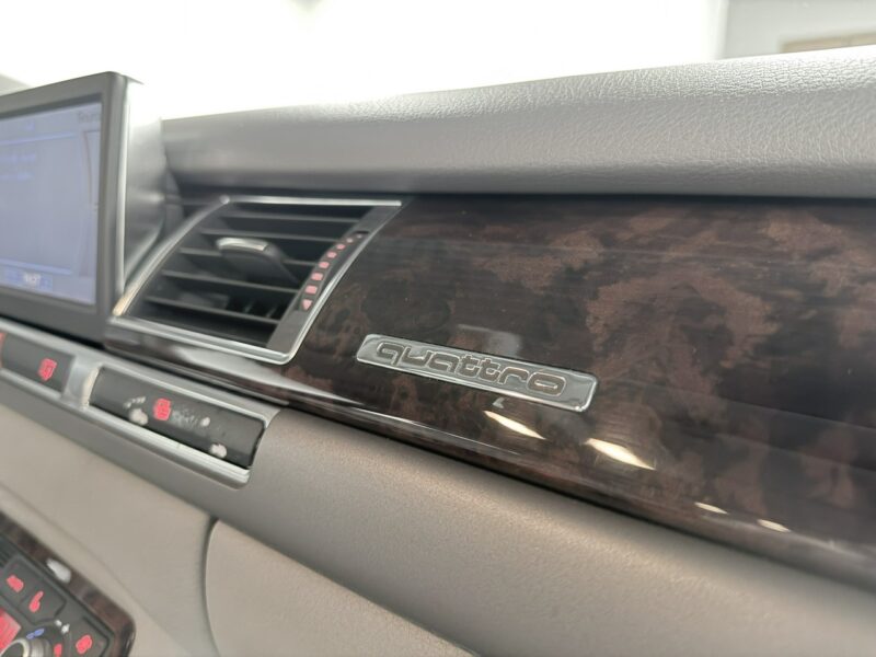 Audi A8 4.2 V8 MPI QUATTRO 334KM*Xenon*BOSE*KEYLESSGO na Odcisk*Solar Dach* D3 (2002-2010)