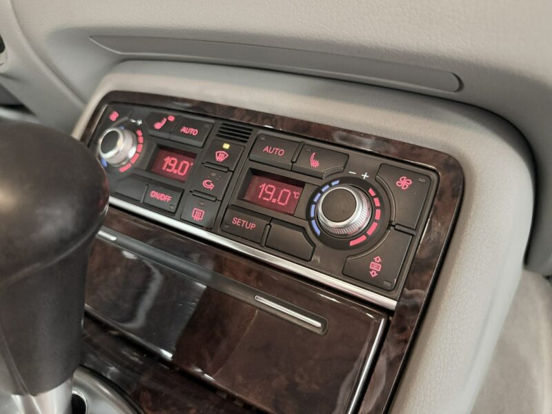 Audi A8 4.2 V8 MPI QUATTRO 334KM*Xenon*BOSE*KEYLESSGO na Odcisk*Solar Dach* D3 (2002-2010)