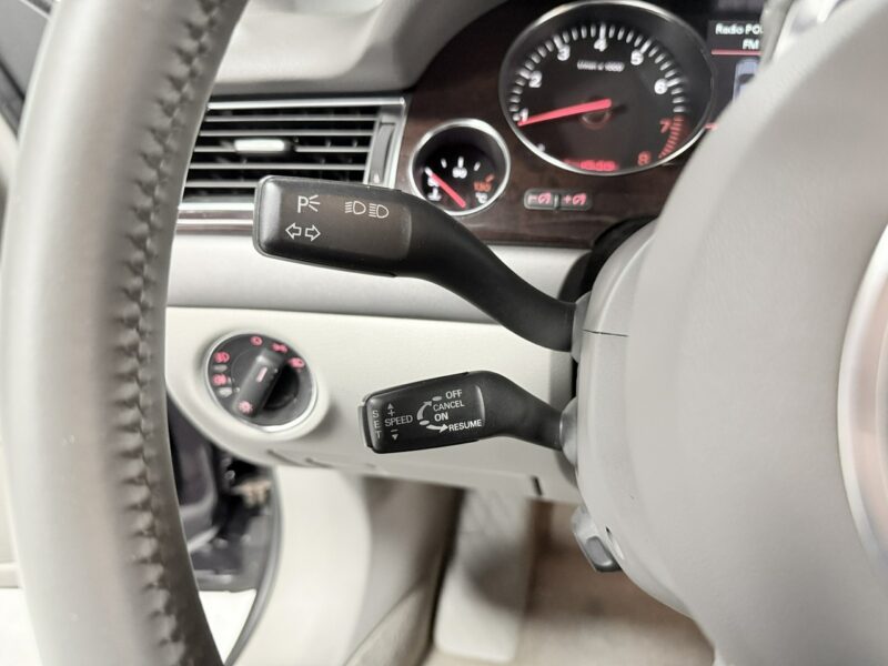 Audi A8 4.2 V8 MPI QUATTRO 334KM*Xenon*BOSE*KEYLESSGO na Odcisk*Solar Dach* D3 (2002-2010)