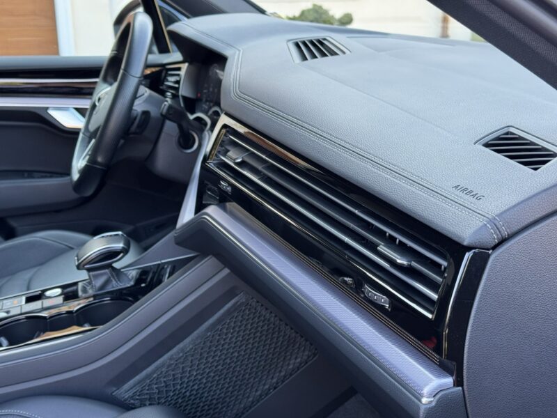 Volkswagen Touareg 3.0 V6 DSG R LINE Salon PL Bezwypadkowy Serwisowany Super Stan UNIKAT III (2018-)