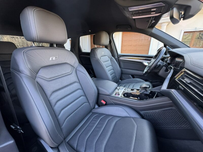 Volkswagen Touareg 3.0 V6 DSG R LINE Salon PL Bezwypadkowy Serwisowany Super Stan UNIKAT III (2018-)