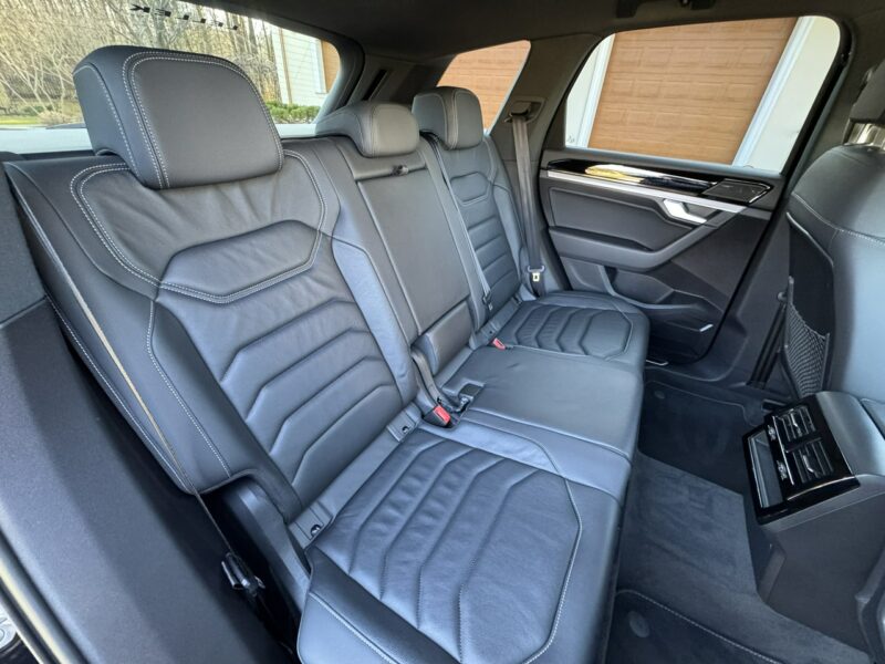 Volkswagen Touareg 3.0 V6 DSG R LINE Salon PL Bezwypadkowy Serwisowany Super Stan UNIKAT III (2018-)