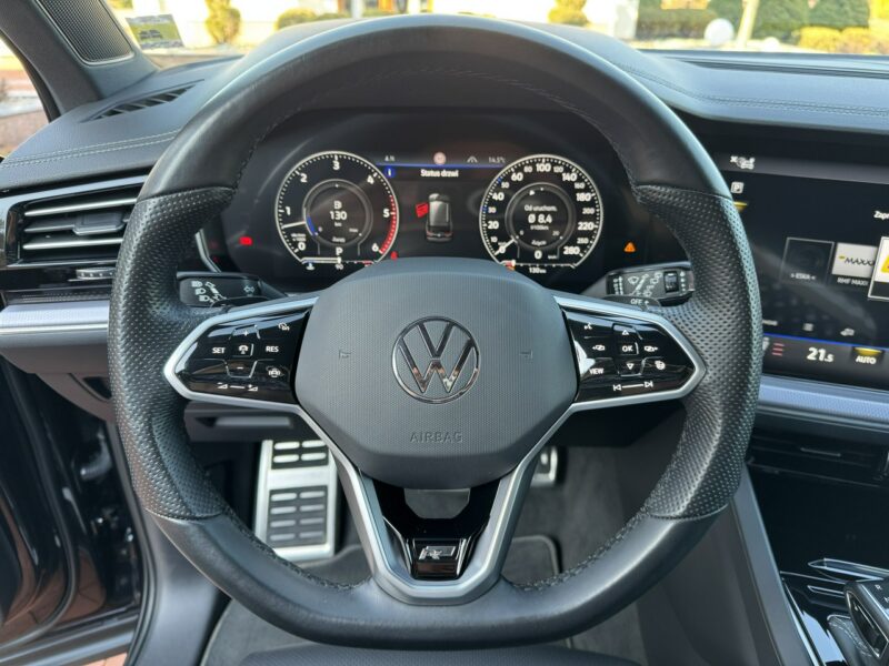 Volkswagen Touareg 3.0 V6 DSG R LINE Salon PL Bezwypadkowy Serwisowany Super Stan UNIKAT III (2018-)