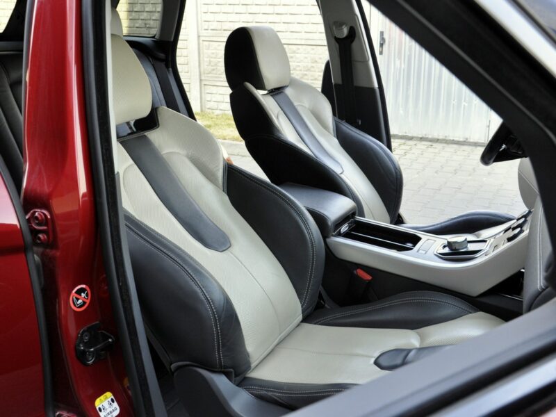 Land Rover Range Rover Evoque 2.0T 240KM/el.fotele/kamera/PDC/Alufelgi/Navi/el.klapa I (2011-2018)