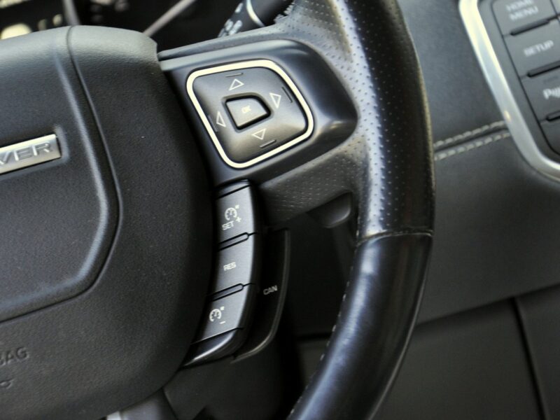 Land Rover Range Rover Evoque 2.0T 240KM/el.fotele/kamera/PDC/Alufelgi/Navi/el.klapa I (2011-2018)