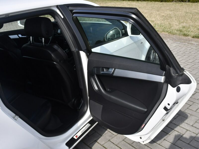 Audi A3 1.8Turbo S-Line,Serwis ( Full ) Navi,Pół-Skóry.Xenony.Klimatr 2 str. 8P (2003-2012)