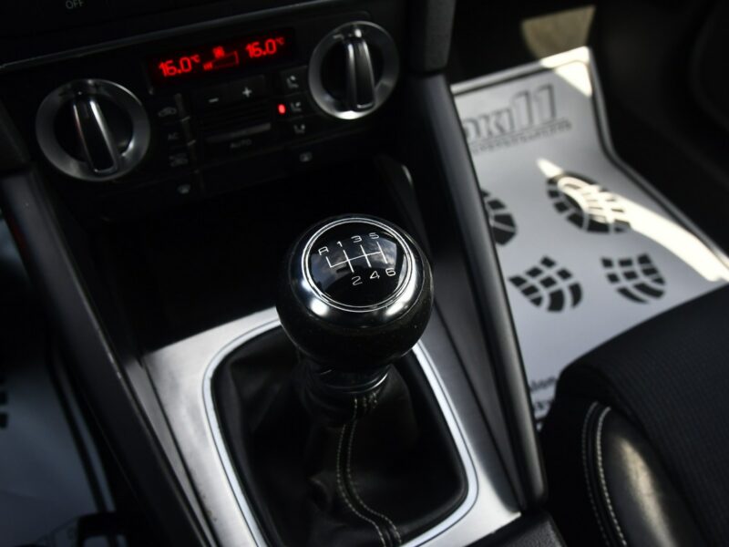 Audi A3 1.8Turbo S-Line,Serwis ( Full ) Navi,Pół-Skóry.Xenony.Klimatr 2 str. 8P (2003-2012)