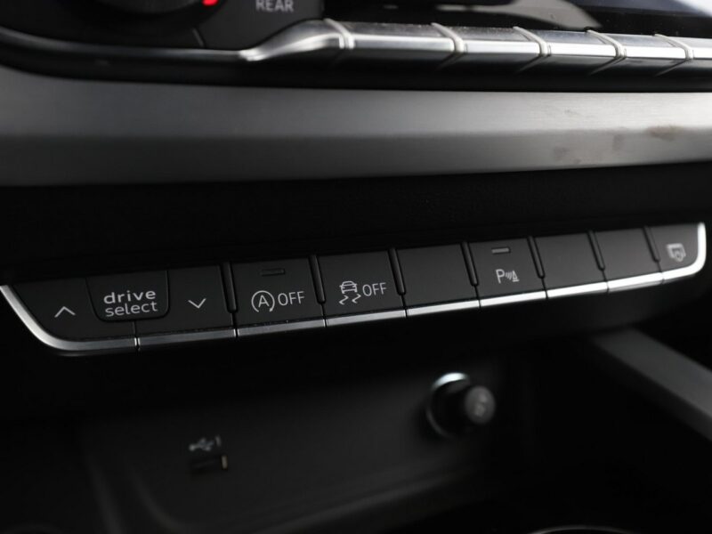 Audi A4 4x4 S-tronic mHEV S Line skóra full LED navi kamera grzane fotele B9 (2015-)