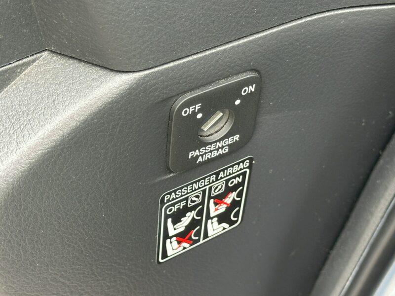 Toyota Corolla Verso Świeży olej, filtry, hamulce, 7 miejsc, klimatronik, hak, tempomat III (2004-2009)