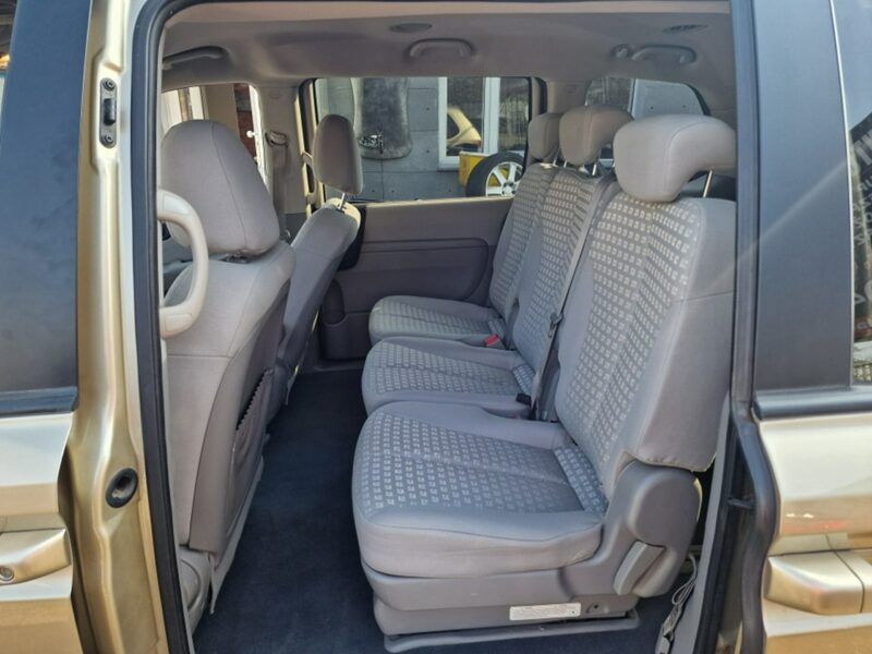 Kia Carnival 2.9 CRDI 185 KM, Automat, Klima, Tempomat, 7mio-osobowa, Hak, Isofix II (2006-2010)