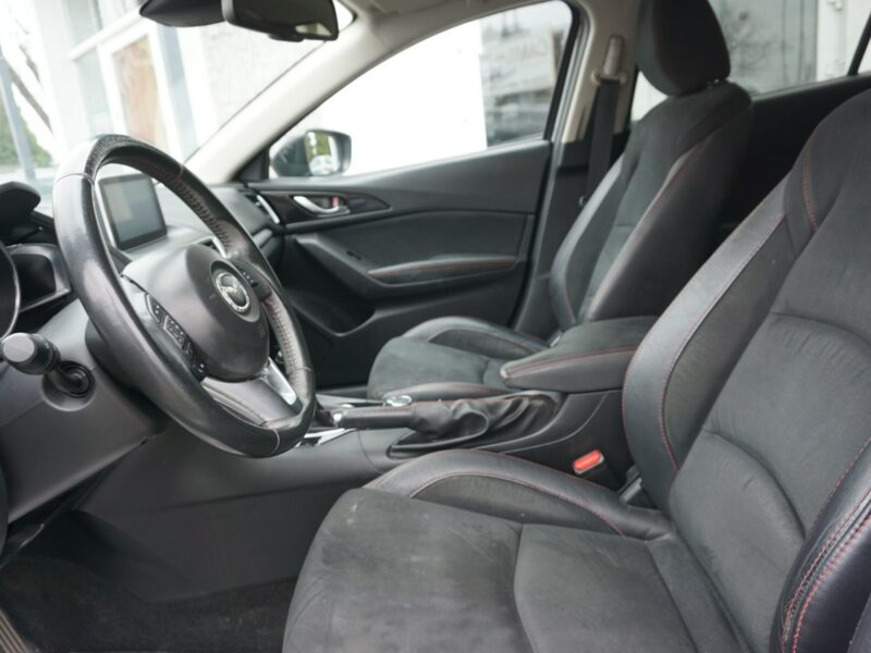 Mazda 3 zarejestrowany, ubezpieczony III (2013-)