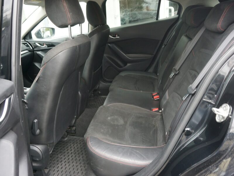 Mazda 3 zarejestrowany, ubezpieczony III (2013-)