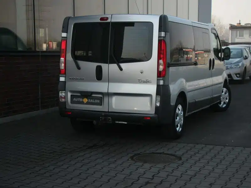 Renault Trafic 9 os.*LongL2H1*Klima*Kamera*Abs*Komputer*Webasto*SalonPL II (2001-2014)