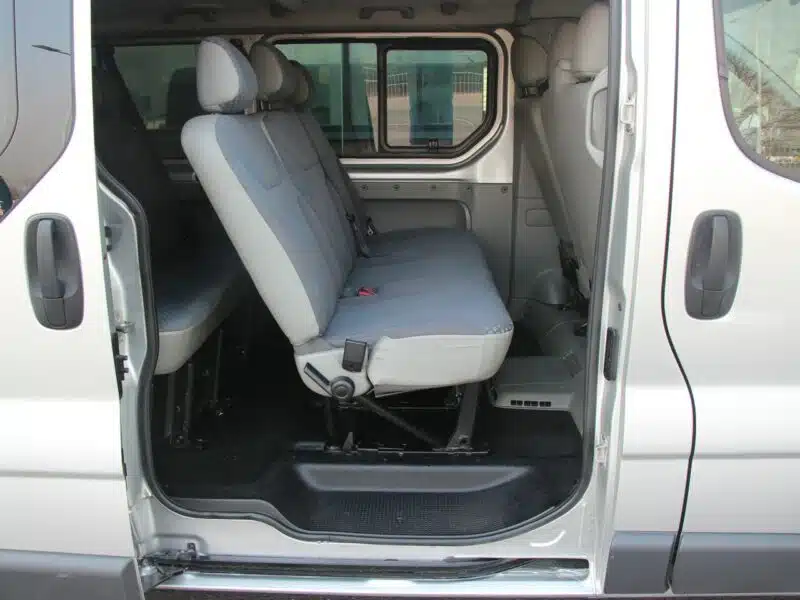 Renault Trafic 9 os.*LongL2H1*Klima*Kamera*Abs*Komputer*Webasto*SalonPL II (2001-2014)