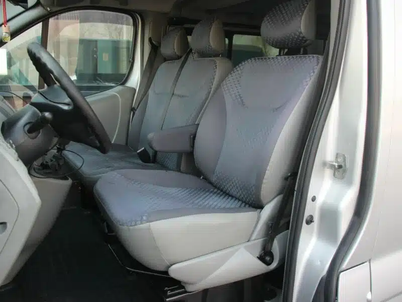 Renault Trafic 9 os.*LongL2H1*Klima*Kamera*Abs*Komputer*Webasto*SalonPL II (2001-2014)