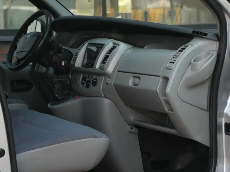Renault Trafic 9 os.*LongL2H1*Klima*Kamera*Abs*Komputer*Webasto*SalonPL II (2001-2014)