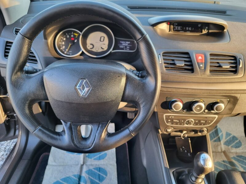 Renault Megane 1.6 16V 111 KM 100 % Przebieg Z Niemiec Opłaty Gwarancja Zapraszamy !! III (2008-2016)