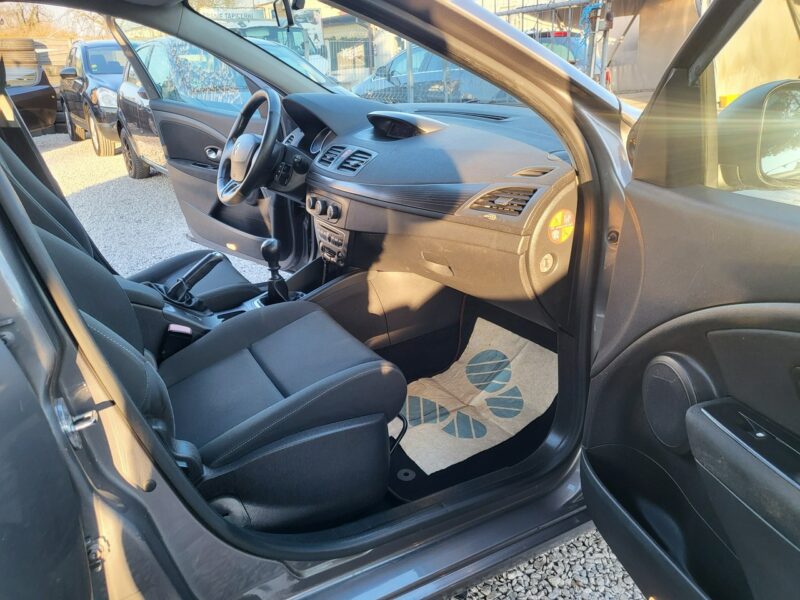 Renault Megane 1.6 16V 111 KM 100 % Przebieg Z Niemiec Opłaty Gwarancja Zapraszamy !! III (2008-2016)