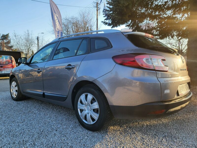 Renault Megane 1.6 16V 111 KM 100 % Przebieg Z Niemiec Opłaty Gwarancja Zapraszamy !! III (2008-2016)