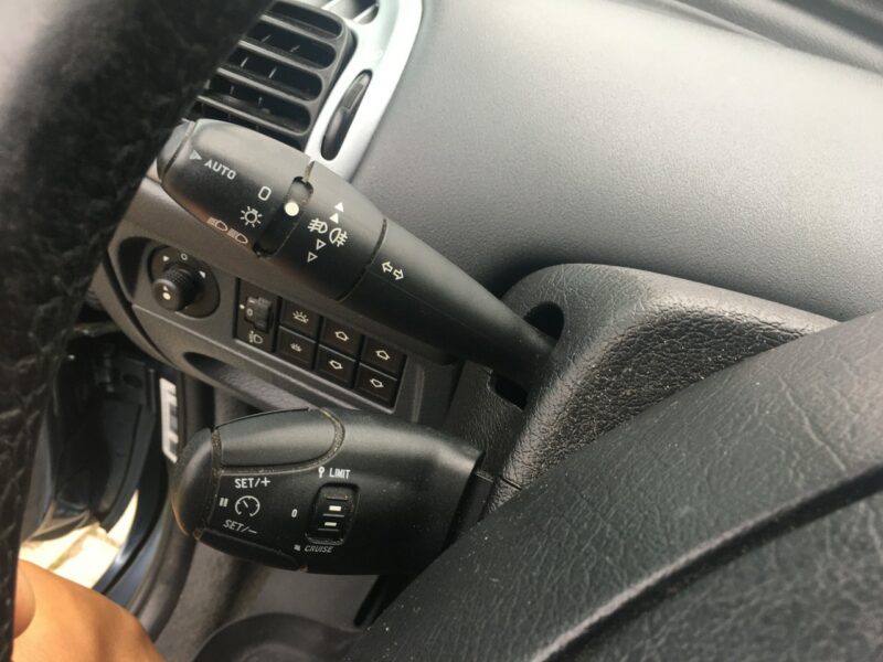 Citroen Xsara Picasso Hak, klimatronic, czujniki parkowania, przegląd do 03.2026, tempomat