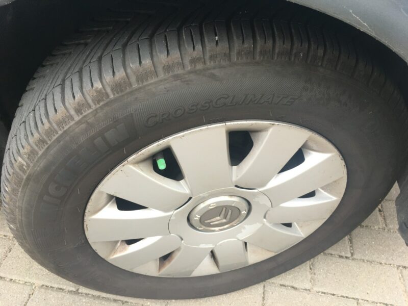 Citroen Xsara Picasso Hak, klimatronic, czujniki parkowania, przegląd do 03.2026, tempomat