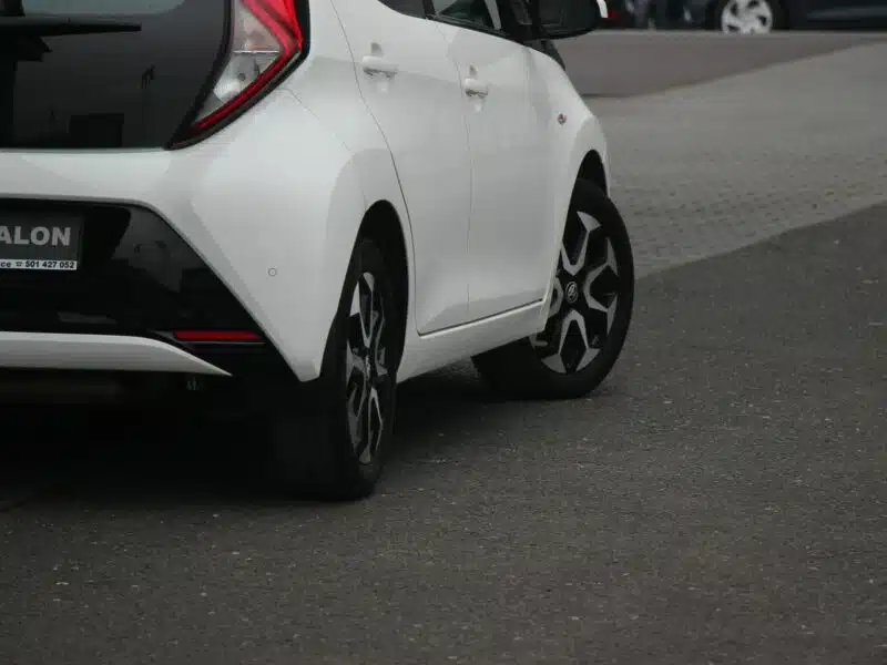 Toyota Aygo LPG*Navi*Klima*Pdc*Kamera*Esp*Led*BT*Android*Alu*SalonPL*Gwar VGS!!! II (2014-)