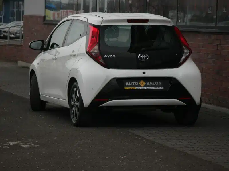 Toyota Aygo LPG*Navi*Klima*Pdc*Kamera*Esp*Led*BT*Android*Alu*SalonPL*Gwar VGS!!! II (2014-)