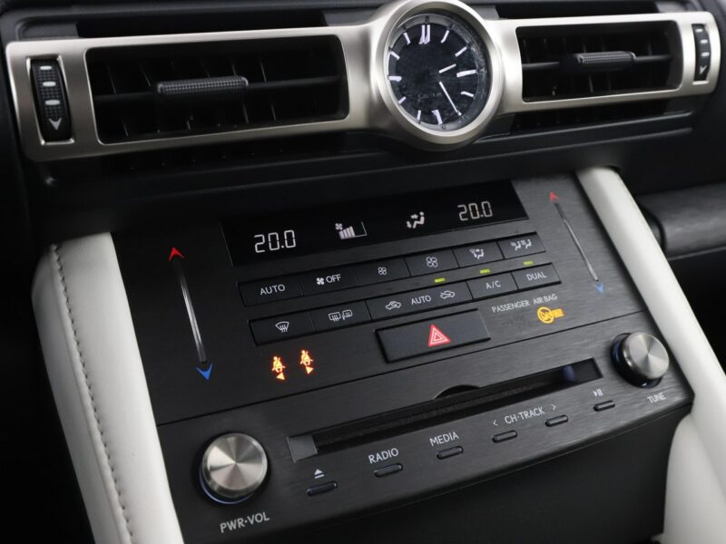 Lexus RC FV23 FL 300h F SPORT Navi ACC Grzana Wentylowana Skóra Kamera Full LED I (2014-)