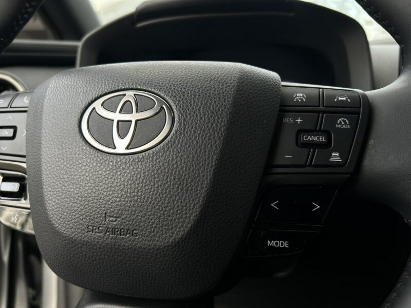 Toyota C-HR 1.8 HSD 140KM STYLE, salon Polska, gwarancja, FV23%