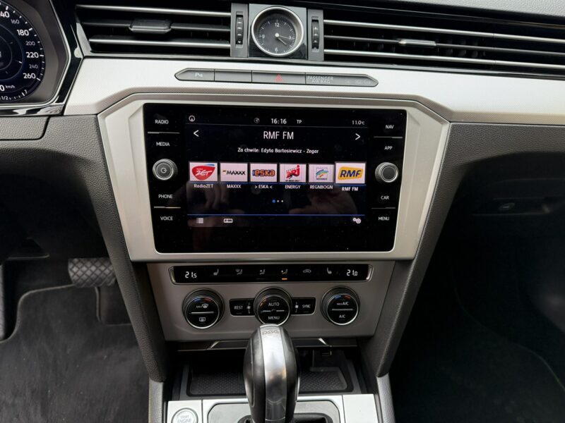 Volkswagen Passat 1,6 120KM DSG Klima Navi Kamera B8 (2014-2023)