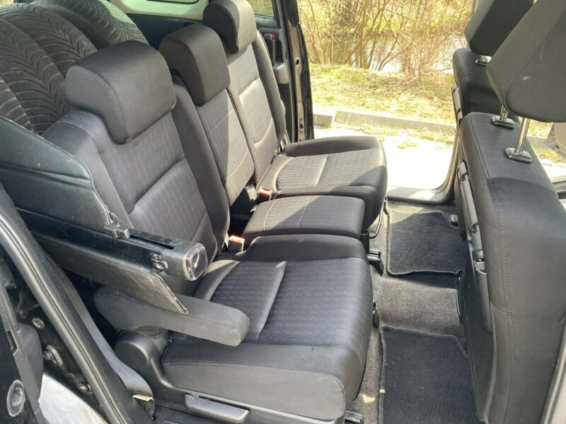 Mazda 5 2,0 benzyna, klimatronik, 7 miejsc, podg. fotele, drugie alufelgi I (2005-2010)