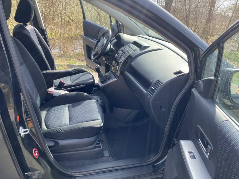 Mazda 5 2,0 benzyna, klimatronik, 7 miejsc, podg. fotele, drugie alufelgi I (2005-2010)