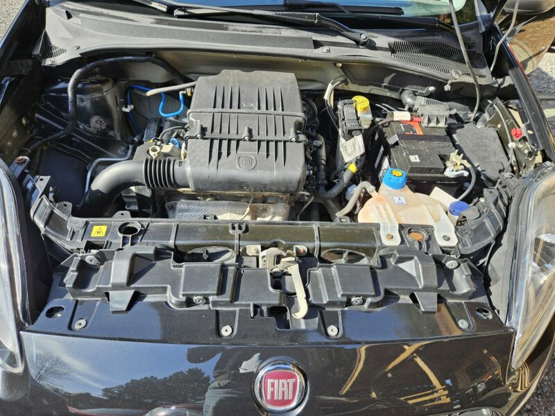 Fiat Punto YOUNG / Klimatyzacja / Nawigacja / Czujniki parkowania II FL (2003-)