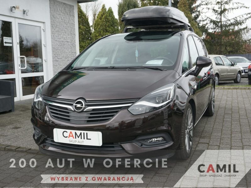 Opel Zafira zarejestrowany , ubezpieczony C (2011-)