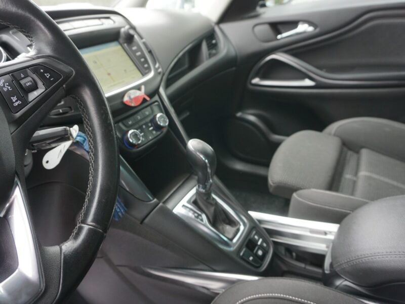 Opel Zafira zarejestrowany , ubezpieczony C (2011-)